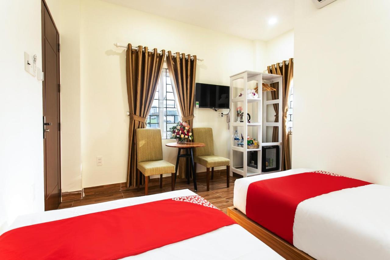 Hotel Oyo 658 Euro Gold House And Coffee Đà Nẵng Exterior foto